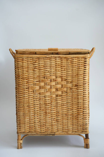 Handwoven Rattan Laundry Basket With Lid