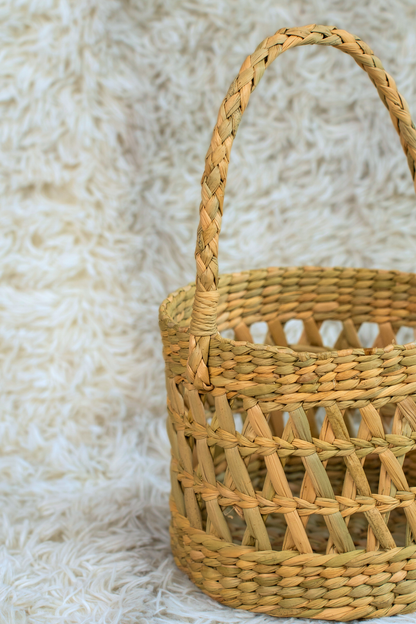 Round Kauna Hamper Basket with Diagonal Weave