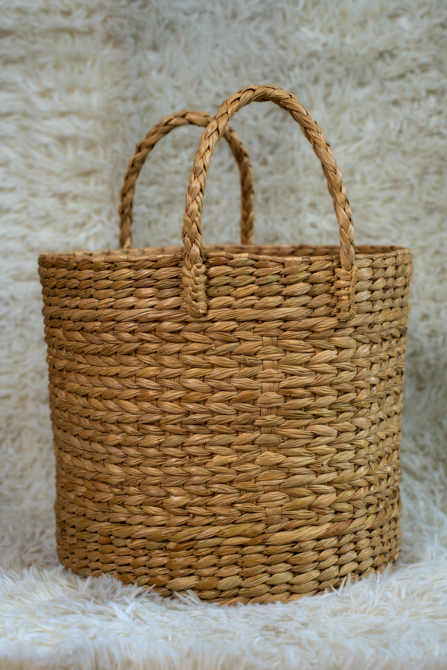 Large Utility Kauna Basket with Double Braided Handles
