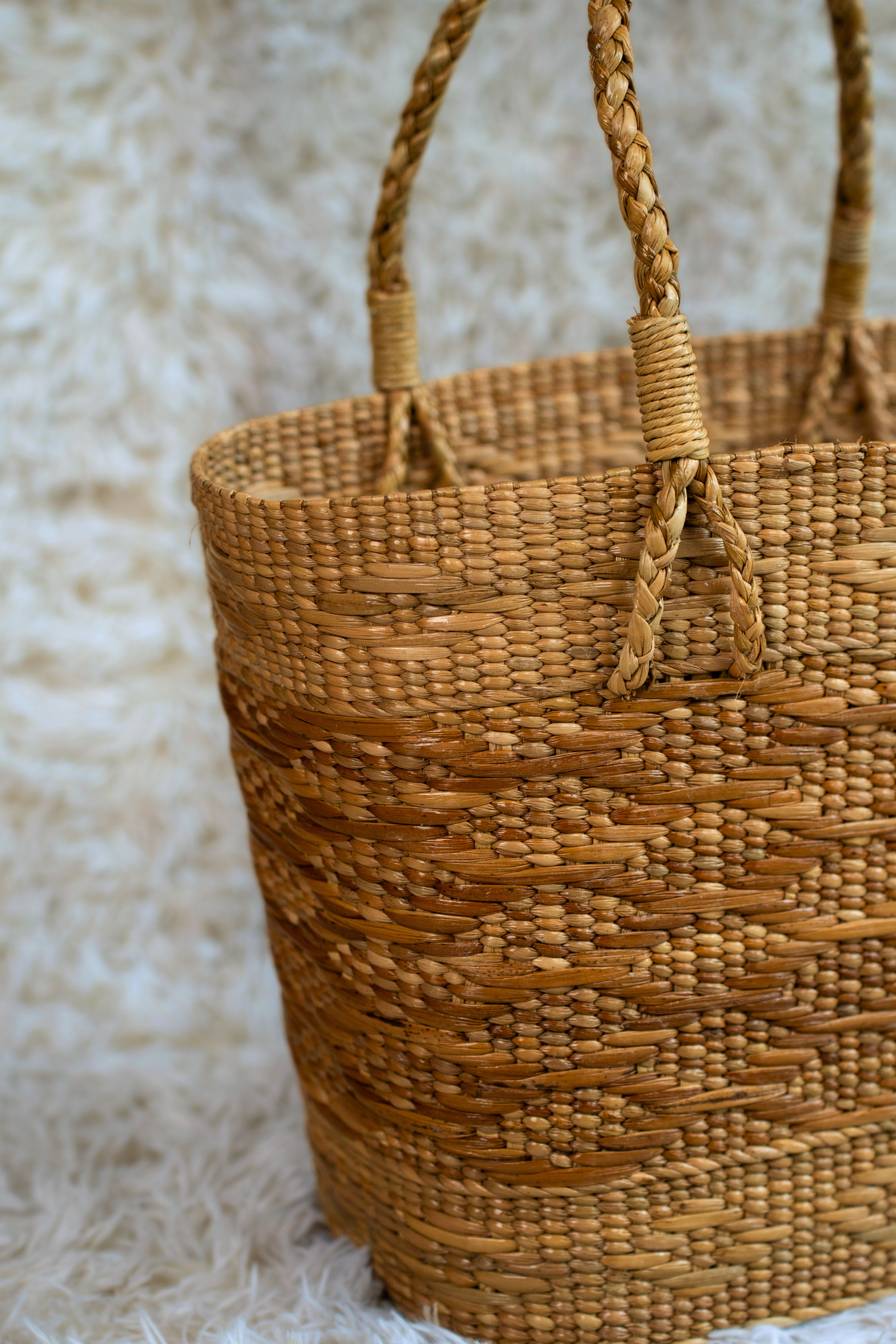 Classic Handwoven Kauna Grass Tote