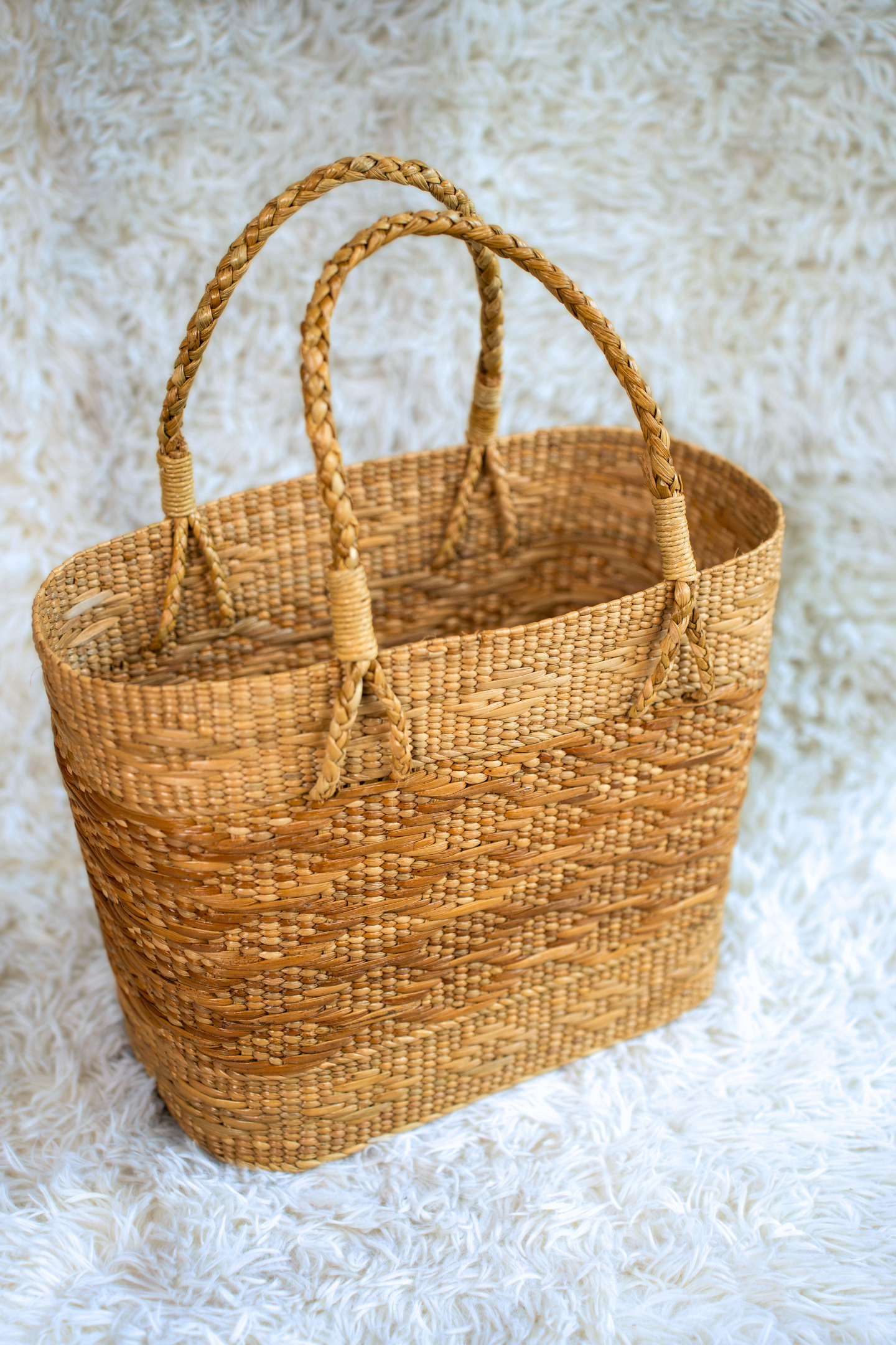 Classic Handwoven Kauna Grass Tote